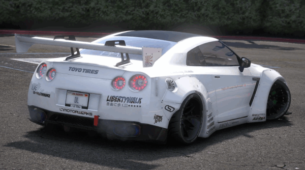 Nissan GT-R R35 - Imagen 2